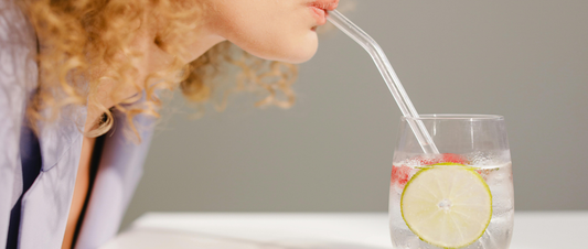 Retención de líquidos en mujeres: por qué ocurre y como drenarlos de forma natural